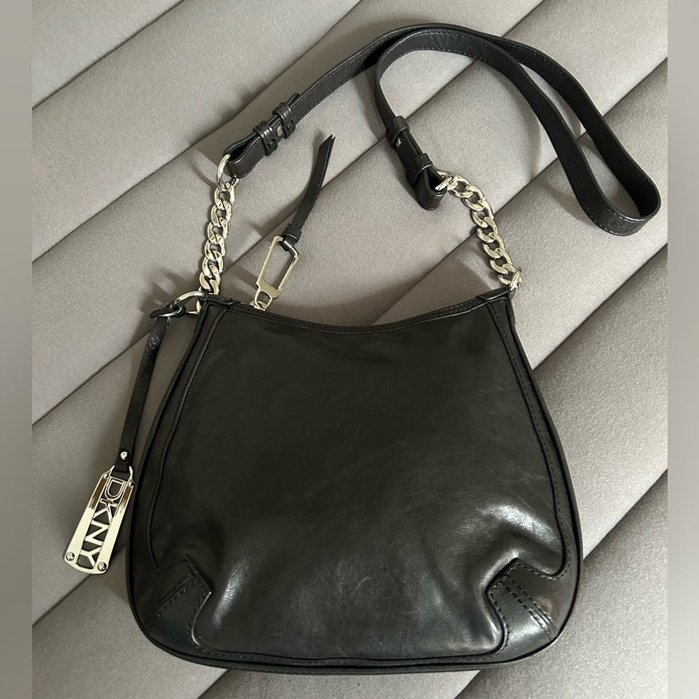 DKNY Black Leather Crossbody Bag with Chain Strap